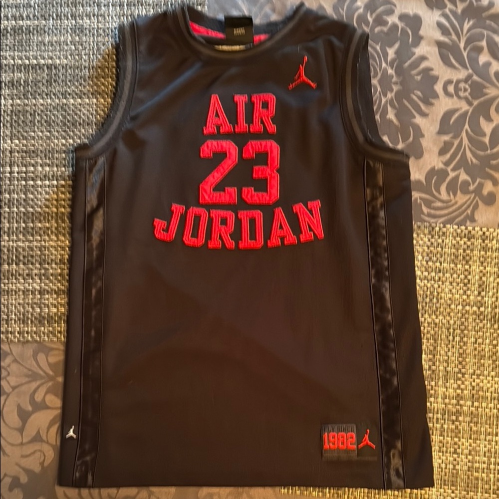 Air Jordan Black and Red Sleeveless Jersey